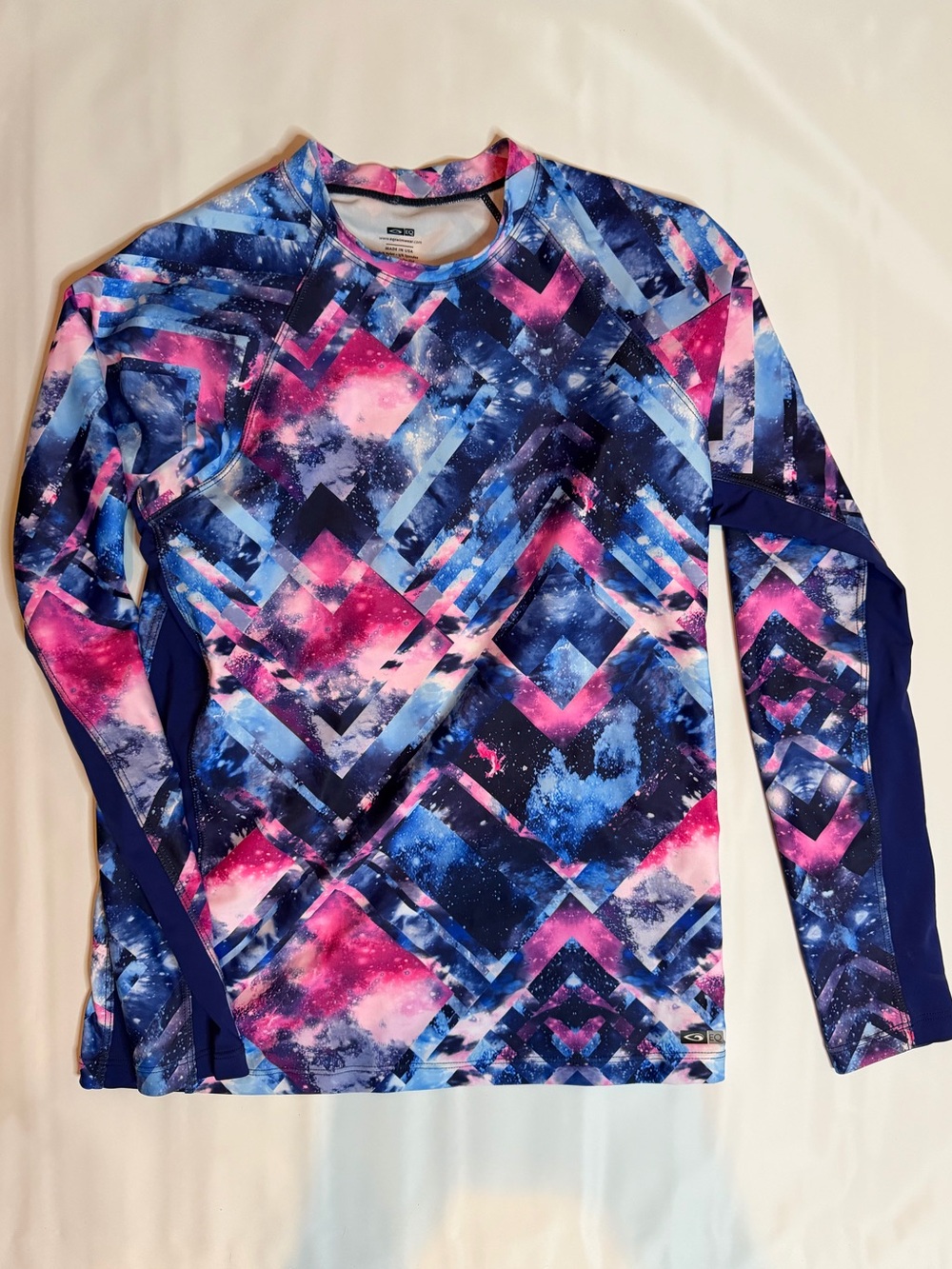 Women’s Long Sleeve Active Top Rash Guard in Pink & Blue Galaxy Print Size L